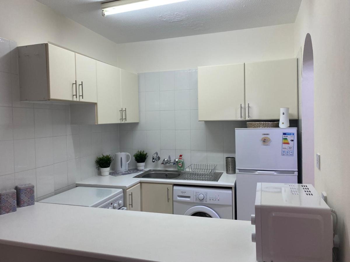 Diamond Apartment With Stunning Sea View Paphos Esterno foto