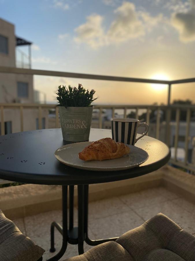 Diamond Apartment With Stunning Sea View Paphos Esterno foto