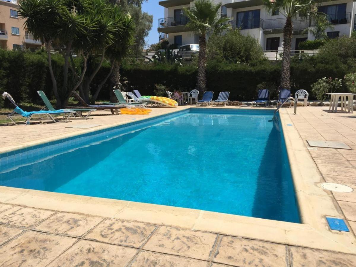 Diamond Apartment With Stunning Sea View Paphos Esterno foto